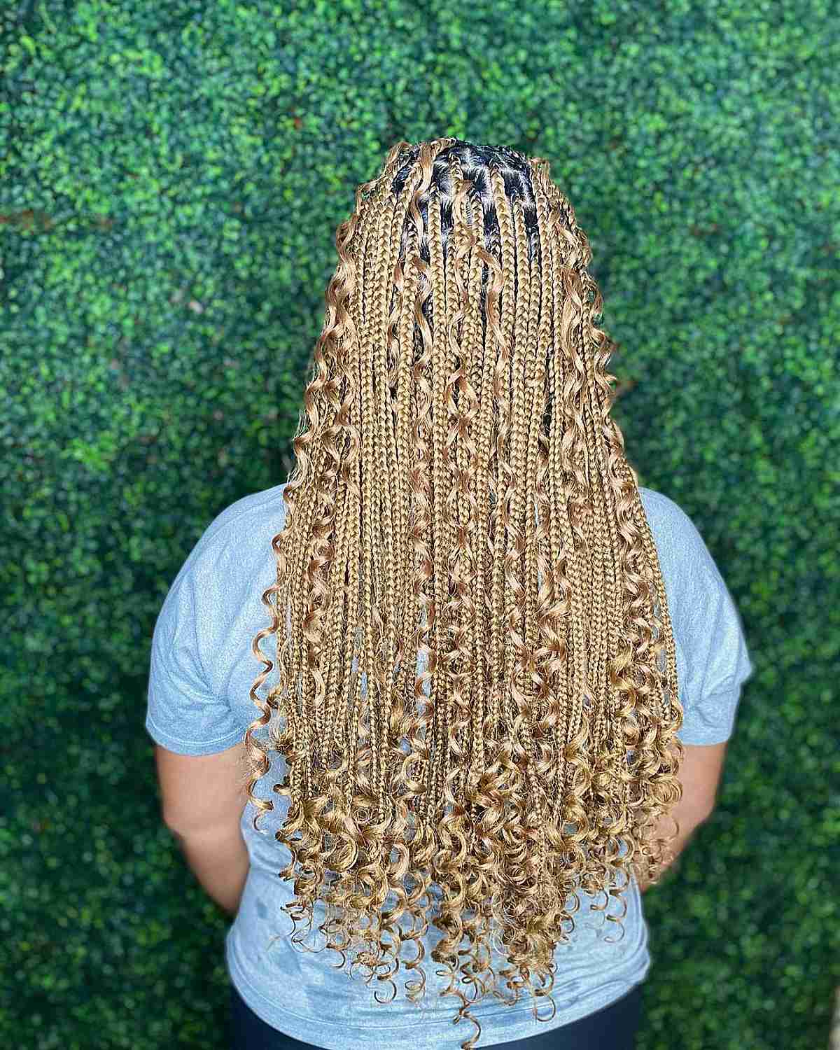 Medium Goddess Braid Knotless