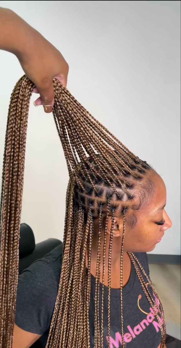 Small Size Knotless Braids